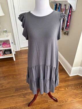 Lilla P Gray Tiered Ruffle-Sleeve Mini Dress